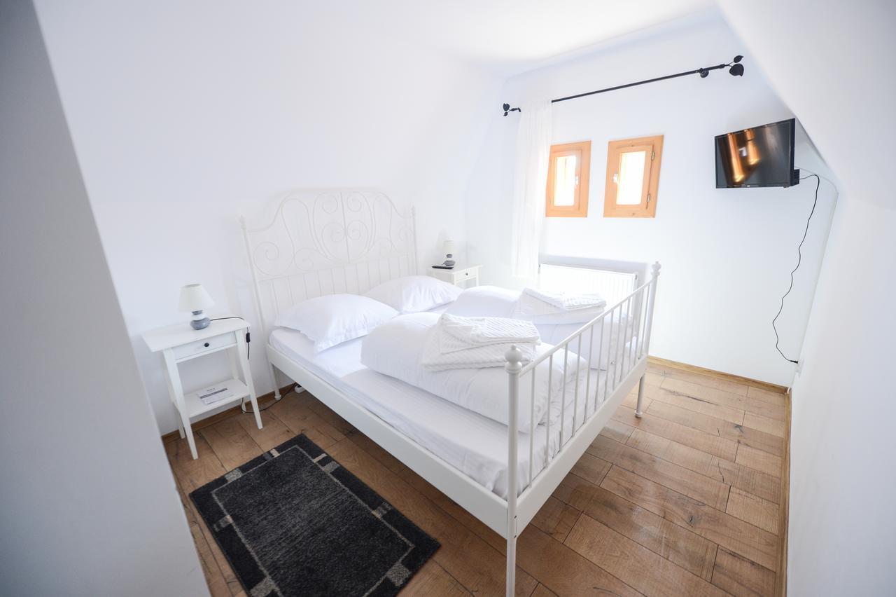 Apartmán Casa Paulini Cisnadioara Exteriér fotografie